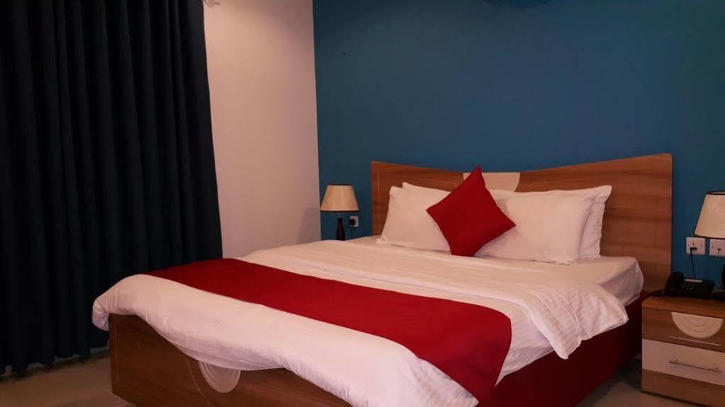 Al Manaf Hotel Suites Mascate Exterior foto